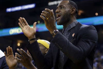 Κλίβελαντ Καβαλίερς: Ενθουσιασμένος με Μοζγκόφ ο Λεμπρόν