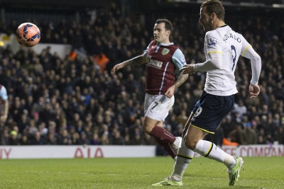 Απίστευτη χαμένη ευκαιρία από Σολδάδο (video)