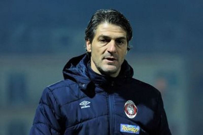 Διλμπέρης: «Είχαμε ευκαιρία να φύγουμε με το τρίποντο»