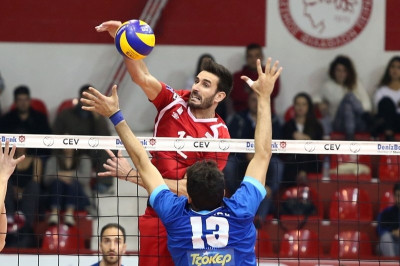 Ολυμπιακός: Τέλος ο Σμαραγδής