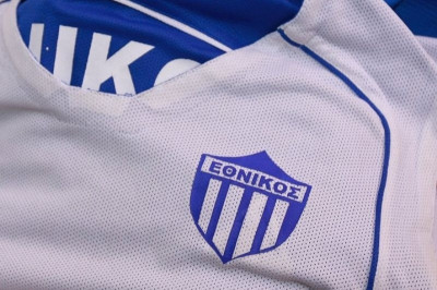 Εθνικός: Διπλό «διαζύγιο»