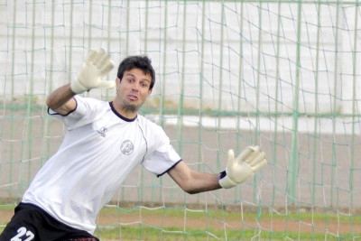 Football League: Το ματς που… διώκονται οι ποδοσφαιριστές (video)