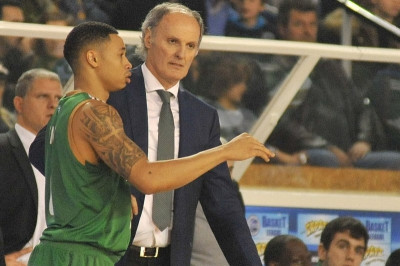 Ιβάνοβιτς: «Έτοιμοι για 40 λεπτά… μάχης»