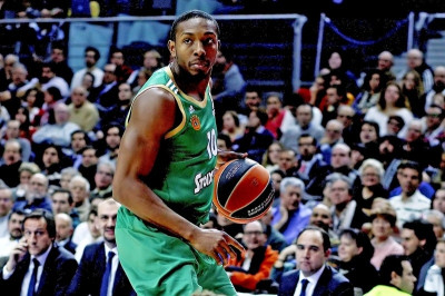 Παναθηναϊκός: Το εντυπωσιακό κόψιμο του Νέλσον (video)