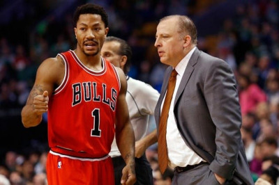 Σικάγο Μπουλς: Διάψευση για πιθανή απόλυση του Θίμποντο