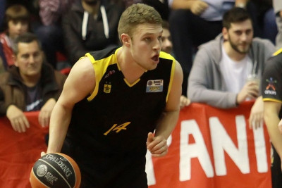 Βεζένκοφ: «Για κάτι καλό στα πλέι οφ»