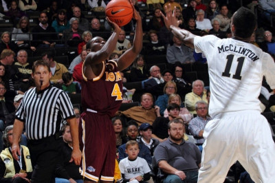 NCAA: Μεγάλη βραδιά για Βαγγέλη Μπέμπη (videos)