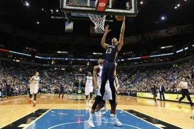 Νιου Ορλίνς Πέλικανς: Πέρασαν από Μινεάπολις με Ντέιβις και Γκόρντον (video)