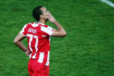 Ντοσεβί: «Με Περέιρα μπήκα στην ενδεκάδα»