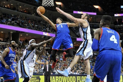 Μέμφις Γκρίζλις: Παρών οι Κουφός και Καλάθης στο πάρτι με 76ερς (videos)