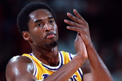 Λος Άντζελες Λέικερς: Ανέτρεξε στην απόφαση του… 2004 ο Κόμπι