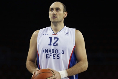 Κρστιτς: «Πρέπει να νικήσουμε τον Ολυμπιακό»