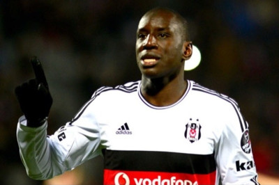 Απίστευτο  τυχερό … γκολ του Ντεμπά Μπα (video)