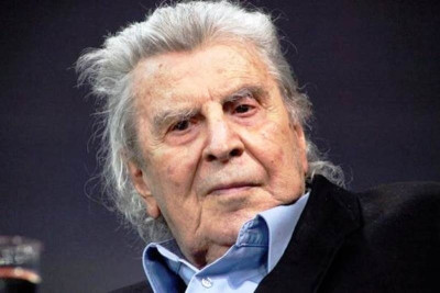 Μίκης Θεοδωράκης: Ξαναγινόμαστε ωραίοι Έλληνες