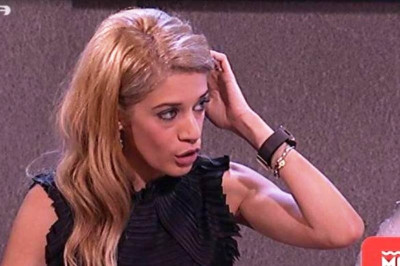 Ουγγαρέζος σε Θεωνά: «Έχεις κάνει σεξ με παρθένο;» Δείτε την απάντησή της