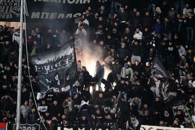 ΠΑΟΚ: Γιούχα και… πέσιμο στην Τούμπα