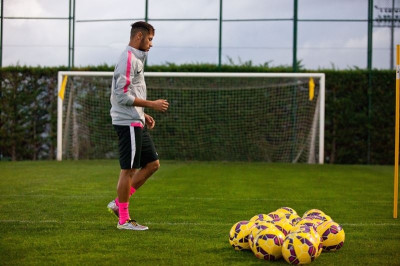 Ο Neymar Jr. και η Nike αποκαλύπτουν το Hypervenom Liquid Diamond