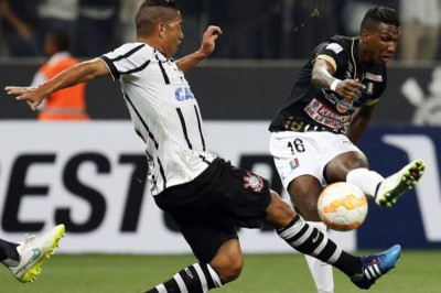 Κόπα Λιμπερταδόρες: Μειονέκτημα… τρέλας για Κορίνθιανς (videos)