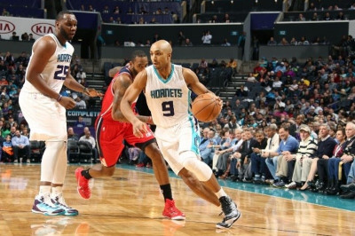 Σάρλοτ Χόρνετς: Δεύτερη σερί νίκη με Ουίζαρντς, χτύπησε ο Μπιλ (videos)