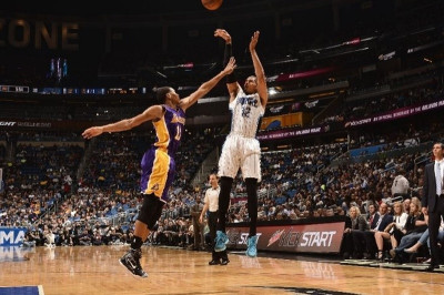 Ορλάντο Μάτζικ: Με «34άρη» Χάρις τους Λέικερς (video)