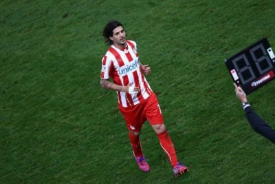 Ολυμπιακός: Σενάρια για Τσόρι και Ρίβερ