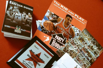 Ντιτρόιτ Πίστονς: Ευχές από Μπακς στον Τζένινγκς