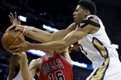 Σικάγο Μπουλς: Χτύπησε ο Άντονι Ντέιβις και διέσυραν τους Πέλικανς (videos)