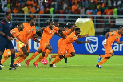 Η αγωνία και η έκσταση του Ντρογκμπά για τον θρίαμβο της Ακτής Ελεφαντοστού (videos)