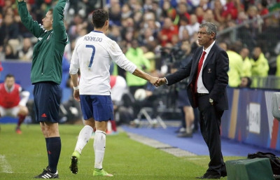 Σάντος: «Θα απαντήσει μέσα στο γήπεδο ο Κριστιάνο»