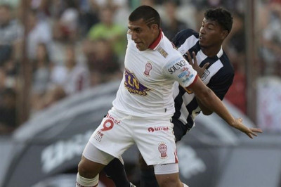 Κόπα Λιμπερταδόρες: Στους ομίλους η Ουρακάν και ο… Εσκομπάρ (video)