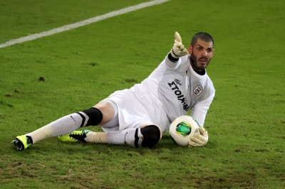 ΠΑΟΚ: «Περιπέτειες» για Χακόμπο στην Τενερίφη