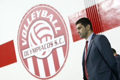 Καζάζης: «Πιο δυνατός ο Ολυμπιακός από τον ΠΑΟΚ»