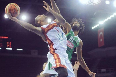 Γαλατάσαραϊ: Αγχωτική νίκη μετά το σοκ με Αρόγιο (photos)