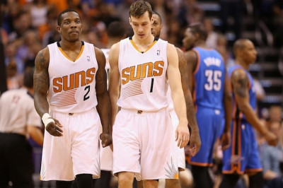 Φίνιξ Σανς: Κλίση προς ανταλλαγή του Αϊσάια Τόμας