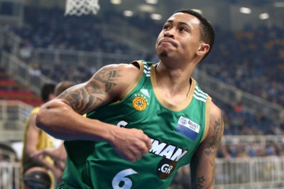 Σλότερ: «Στο δεύτερο παίξαμε δυνατά»