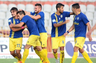 Ζάκυνθος: Με κόσμο στην Άμφισσα