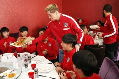 Ατλέτικο Μαδρίτης: Στην... κουζίνα του ο Τόρες! (photos)