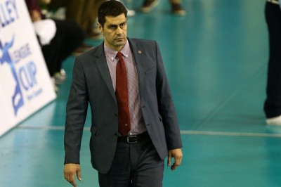 Καζάζης: «Ο Ολυμπιακός να ξεπεράσει την κούραση»