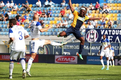 Μπαντιμπανγκά: «Μπορούμε έξοδο στο Champions League»