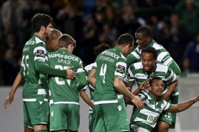 Έβαλε γκολάρα και τα … κλάματα ο Νάνι (video)