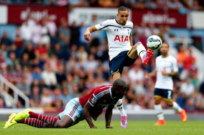 Απάντησε με χοντρή  βρισιά ο Κόουλ στην πρόκληση οπαδού της Τότεναμ(tweet)