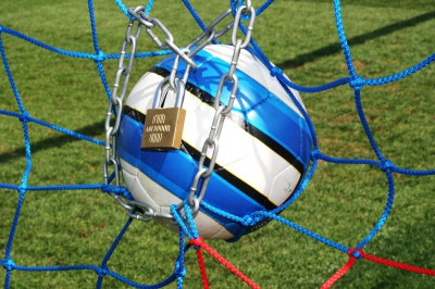 Ανακοινώνει αναβολή τριών εβδομάδων ο Κοντονής