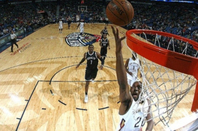 Νιου Ορλίνς Πέλικανς: Ρεκόρ καριέρας για… Ποντέξτερ (videos)