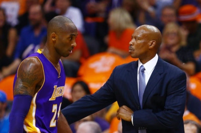 Λος Άντζελες Λέικερς: Ενοχλημένοι οι Σκοτ και Κόμπι