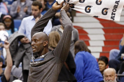 Μινεσότα Τίμπεργουλφς: Τρελάθηκε ο Κέβιν Γκαρνέτ