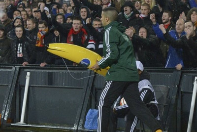 Ερωτηματικά για την … μπανάνα στον Ζερβίνιο (photo)