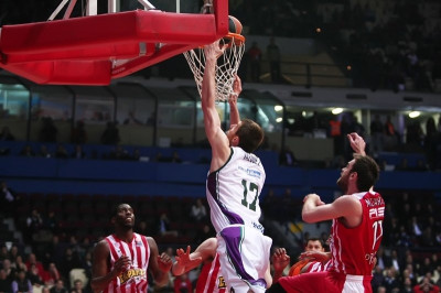 Ουνικάχα Μάλαγα: Ρεκόρ ο Βάσκεθ με Ολυμπιακό