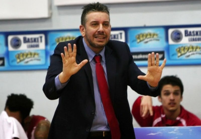 Παπαθεοδώρου: «Θα πρέπει να δούμε διαφορετικά το πρωτάθλημα»