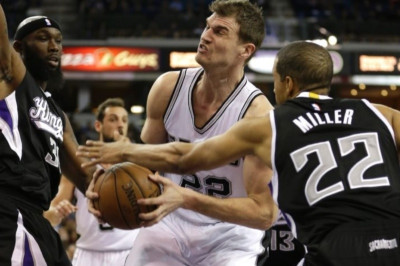 Σαν Αντόνιο Σπερς: Αναζωογόνηση στο Σακραμέντο (video)