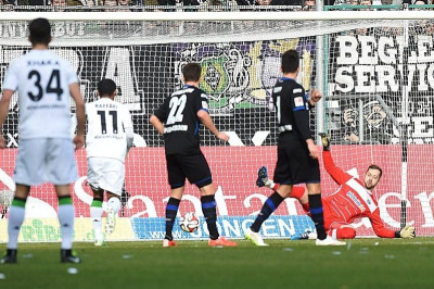 Γκλάντμπαχ – Πάντερμπορν 2-0